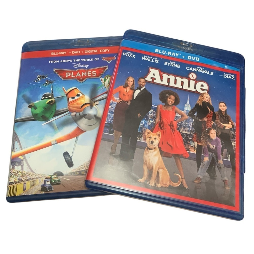 Kids Movie Bundle: Disney Planes + Annie (2014) Blu-ray + DVD Combo Pack